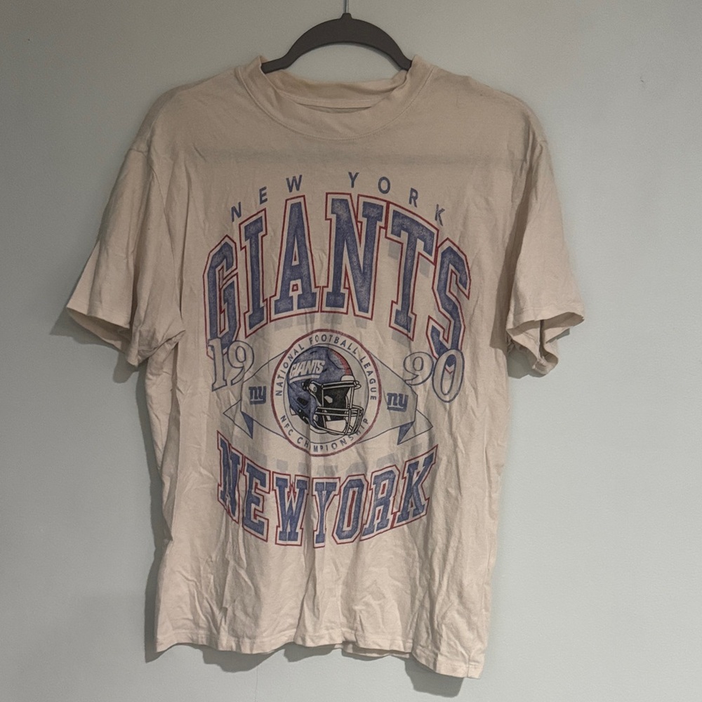 Abercrombie women’s New York Giants Cream T-Shirt